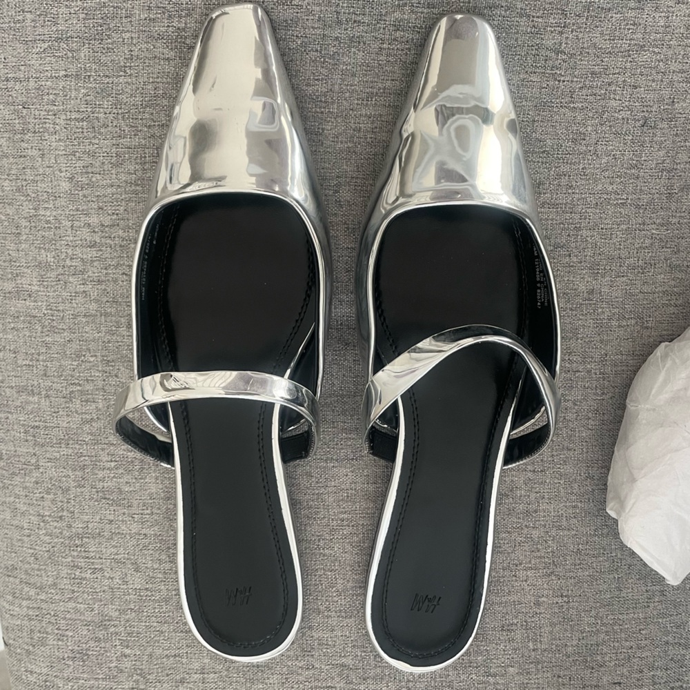 H&M sliver metallic Pointed Mules.